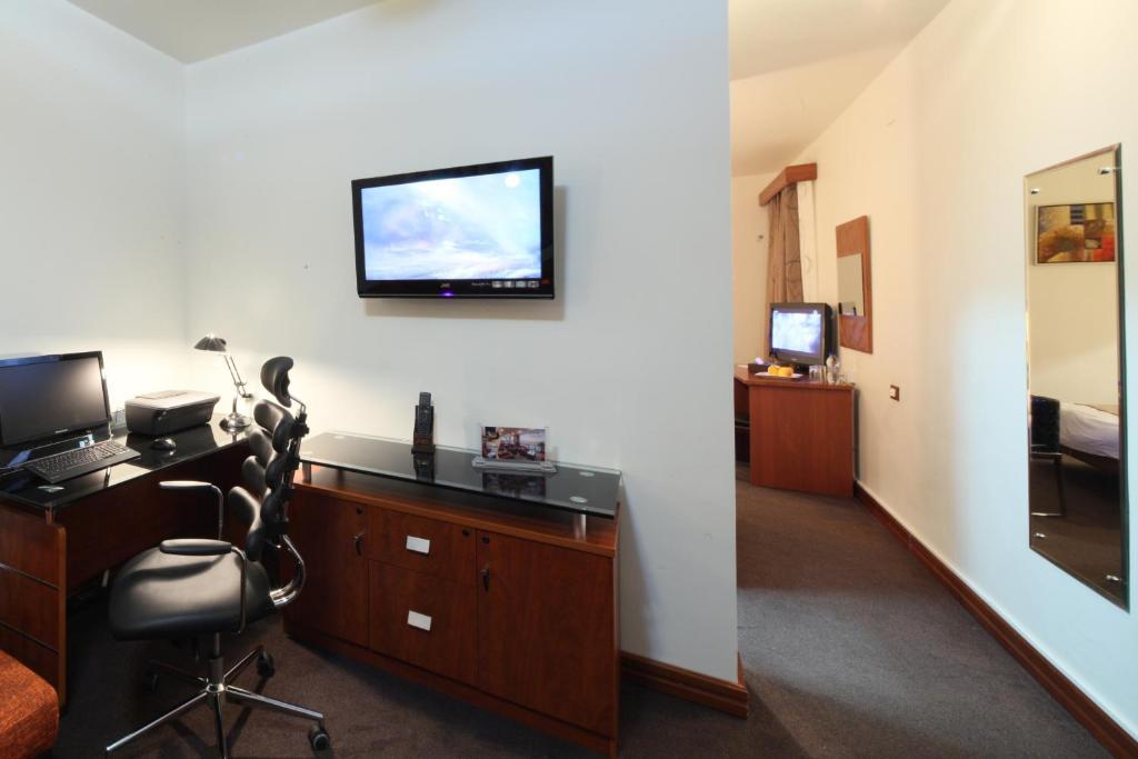 Plasma Hotel Tripoli Zimmer foto